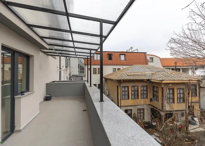 Liri\'S Home